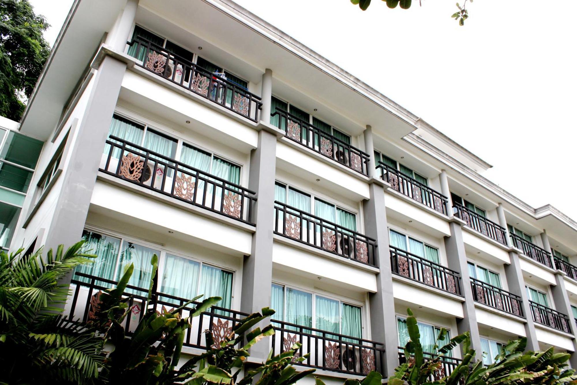 14 Resort Bangkok Buitenkant foto